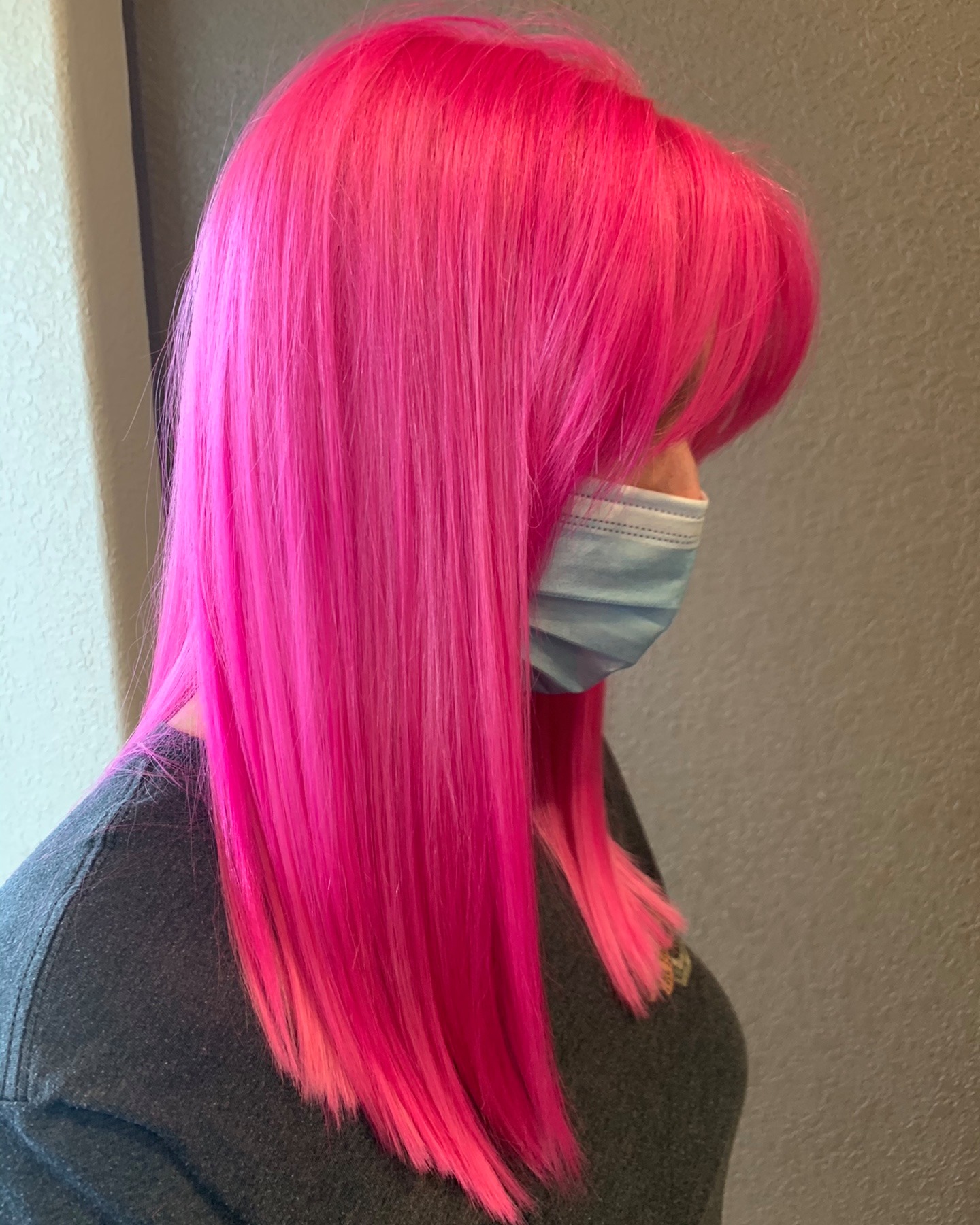 this is NOT a Wig nor is this a filter .... this is exactly the color of pink my client requested