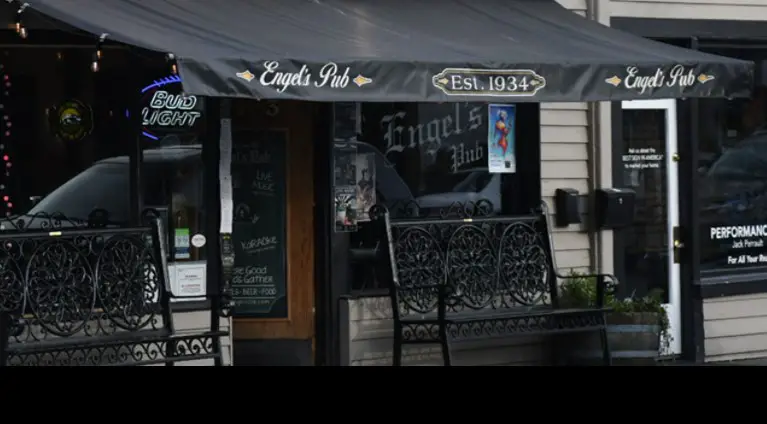 Engel's Pub
