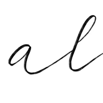 Business logo of alicialuciaphotography@gmail.com