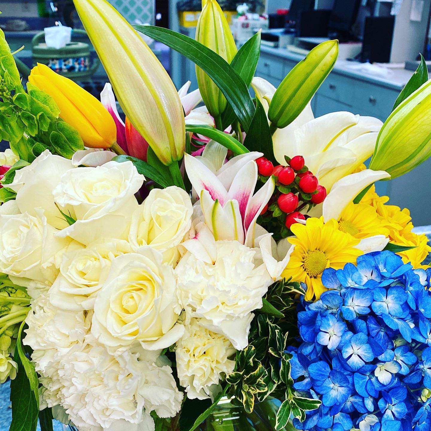 DiBella Flowers & Gifts