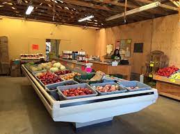 Serres Farms, Garden Center and Produce Store