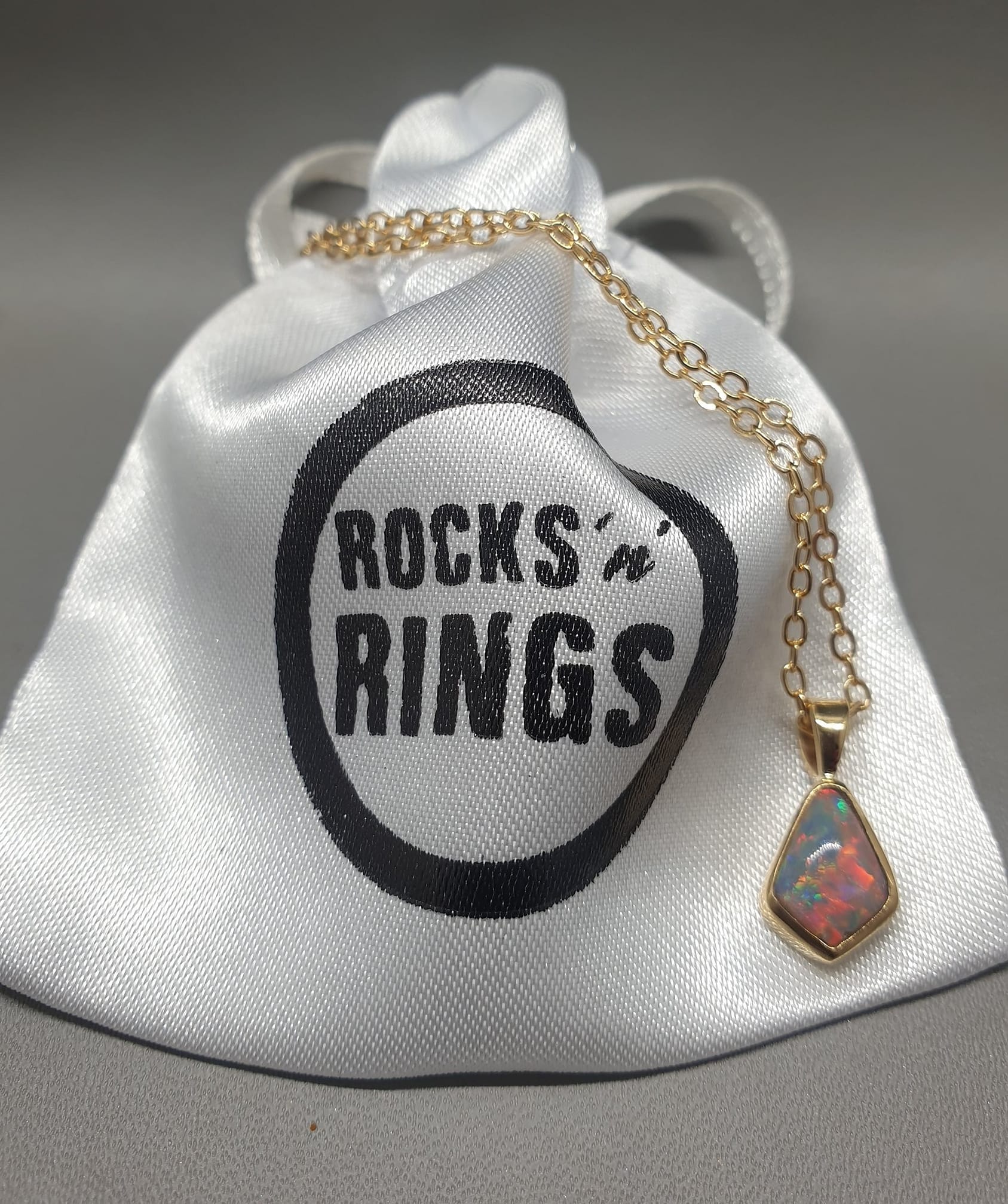 Rocks N Rings Jewellers