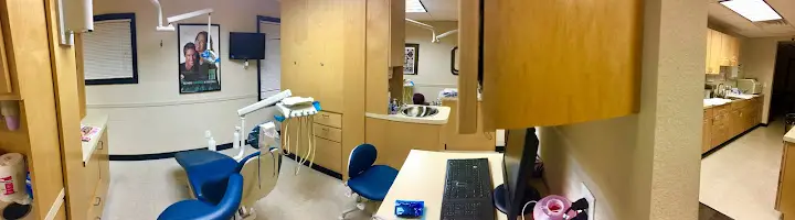 Iowa Dental Clinic PC