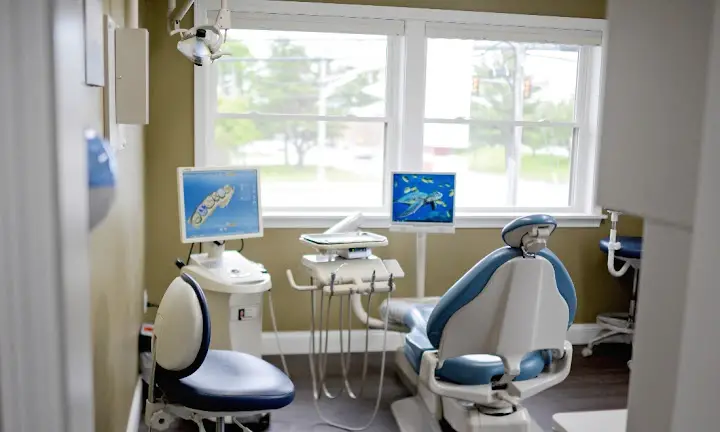 Maine Family Dental Practice: Travis Buxton, DDS