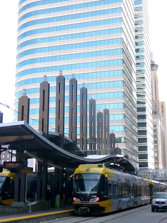 Nicollet Station Dental