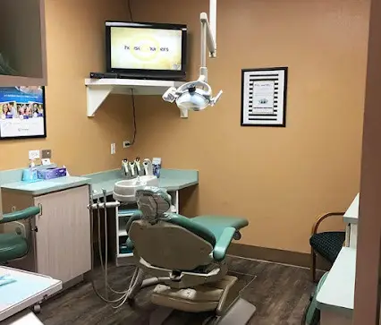 Lone Mountain Dental