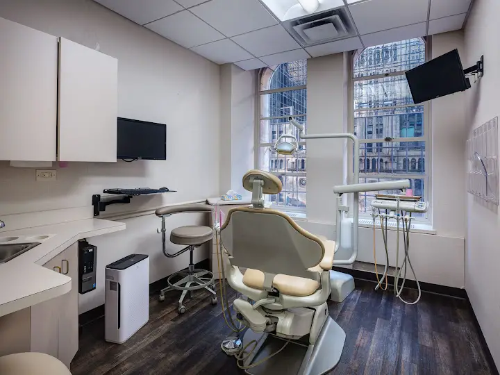 42nd Street Dental