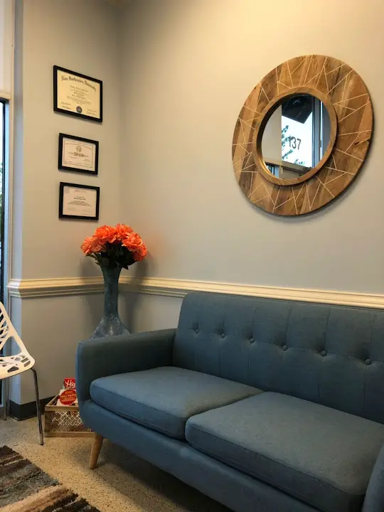 Smile & Shine Dental Studio - Dentist Holly Springs NC | Cosmetic Dentist Holly Springs NC | Holly Springs Dental Care | Dentist Holly Springs | Holly Springs Dentist | Dental Office Holly Springs NC