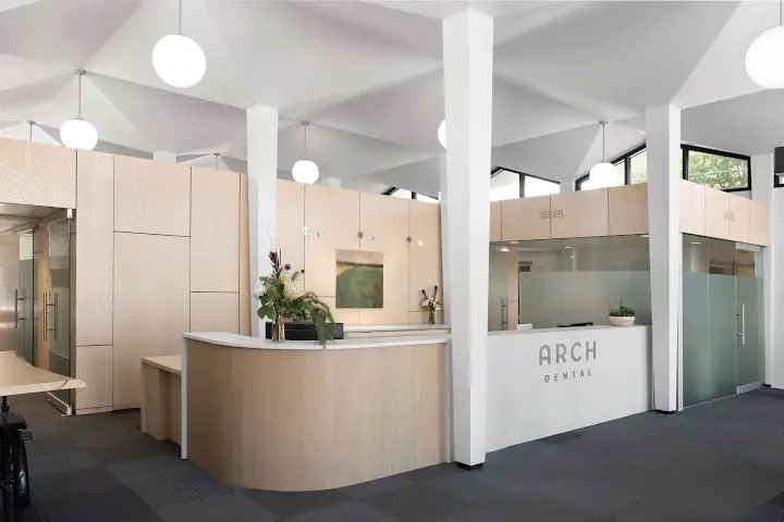 Arch Dental