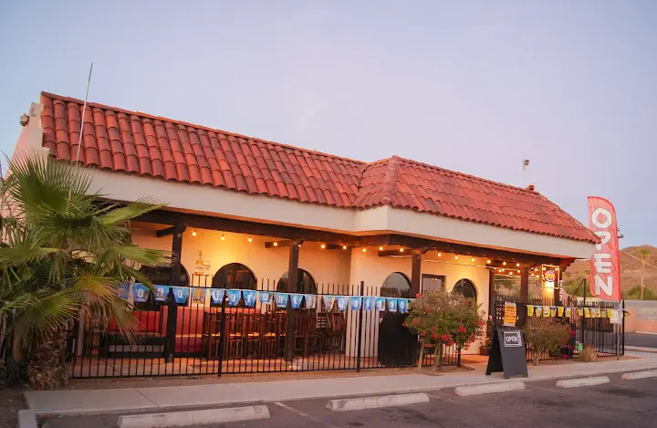 Las 15 Salsas Restaurant Oaxaqueño