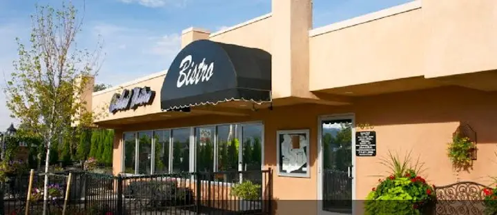 Carlos' Bistro