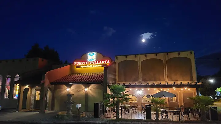 Puerto Vallarta restaurant Kingston, WA