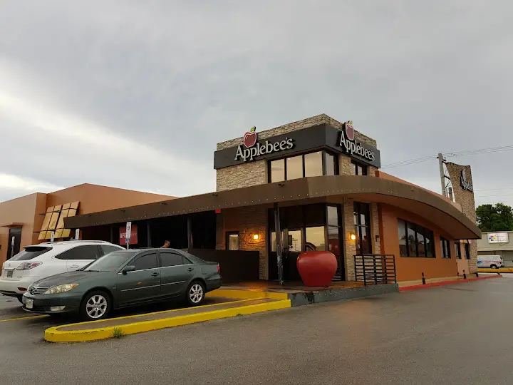 Applebee's Grill + Bar