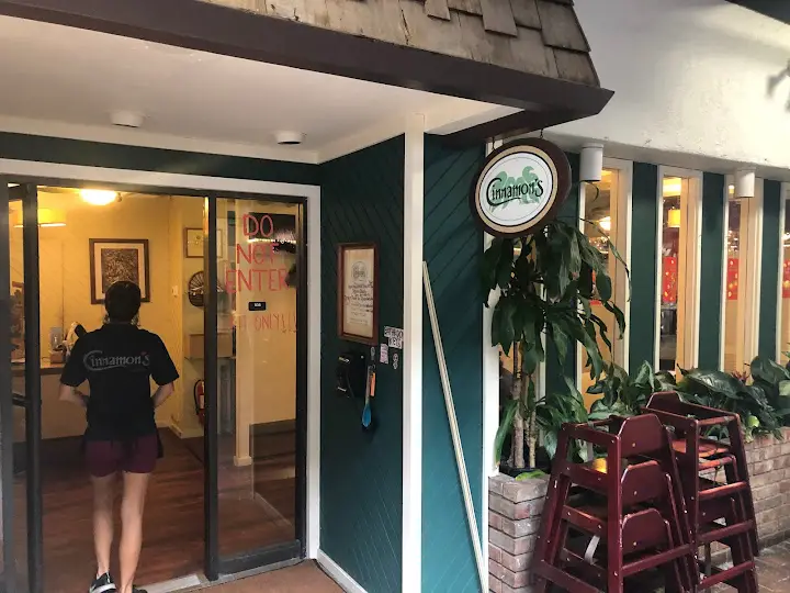 Cinnamon's Restaurant Kailua