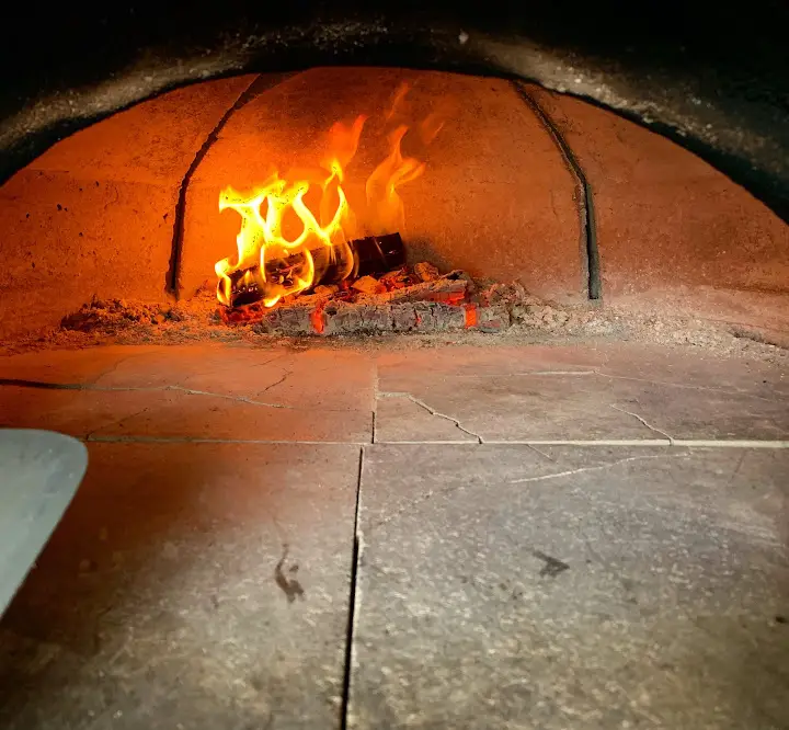 Ponderosa Pies - Wood Fired Pizza