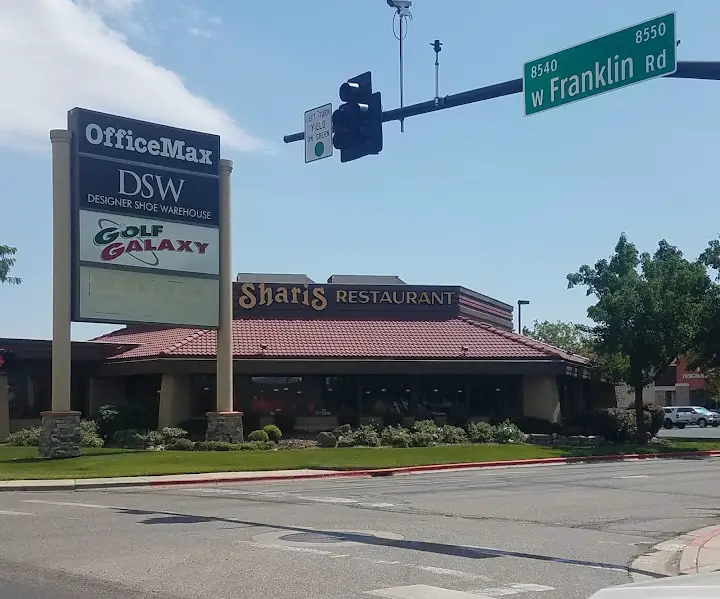 Shari's Cafe and Pies