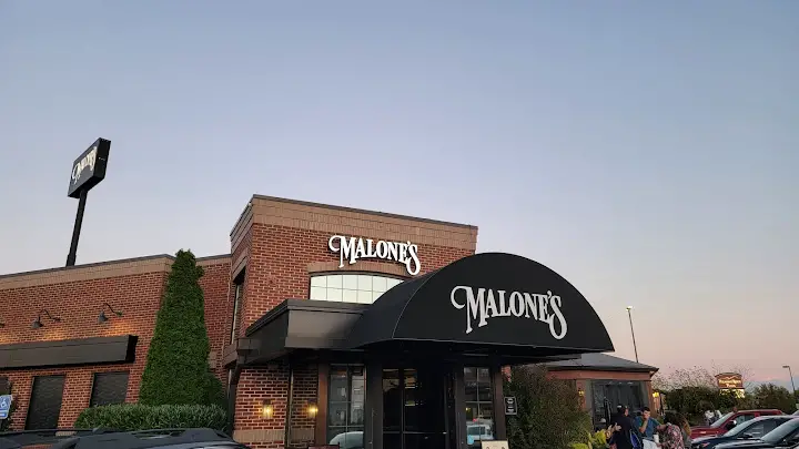 Malone's Hamburg