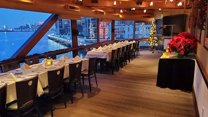 Rusty Scupper Restaurant & Bar