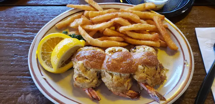 Mike's Restaurant & Crabhouse