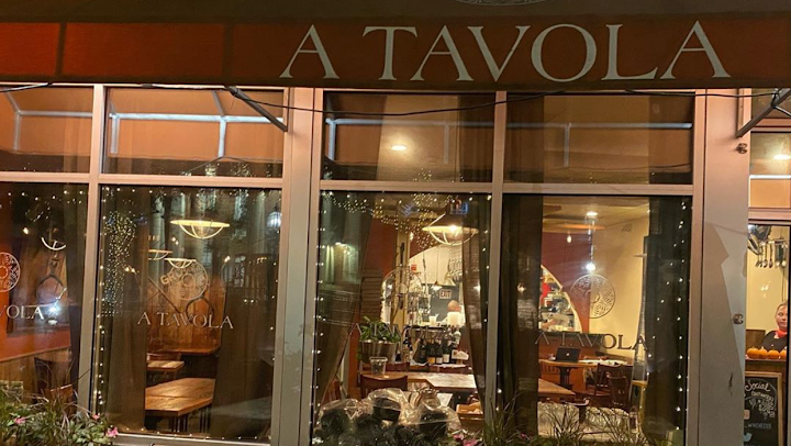 A Tavola Restaurant