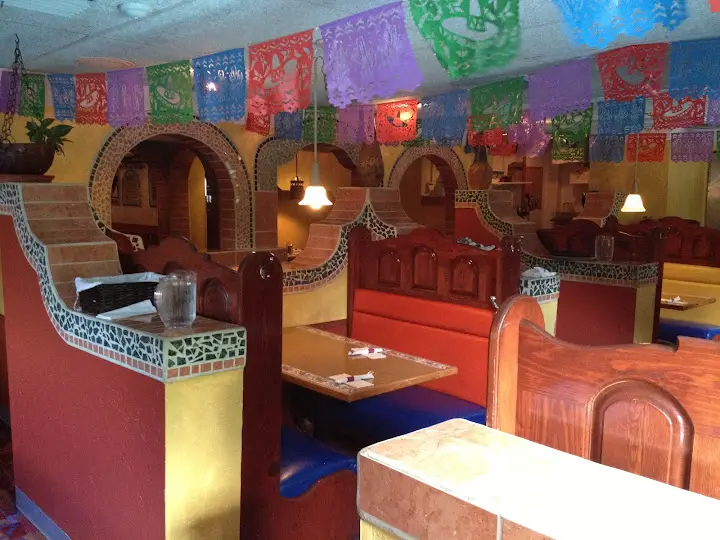 Acapulcos Mexican Family Restaurant & Cantina