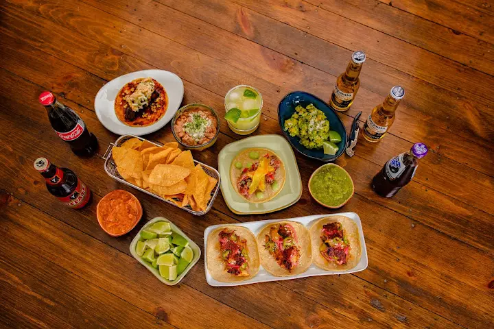 Mama Lu's - A Modern Day Taco Shop