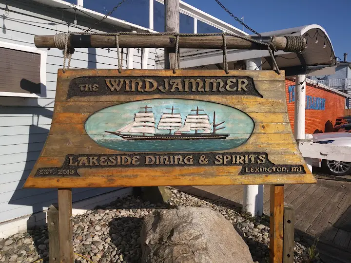 The Windjammer Bar and Grill