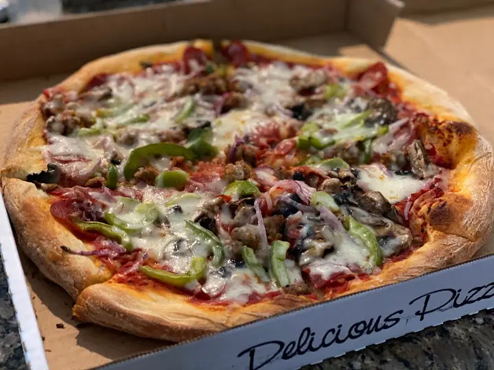Bella's Pizza