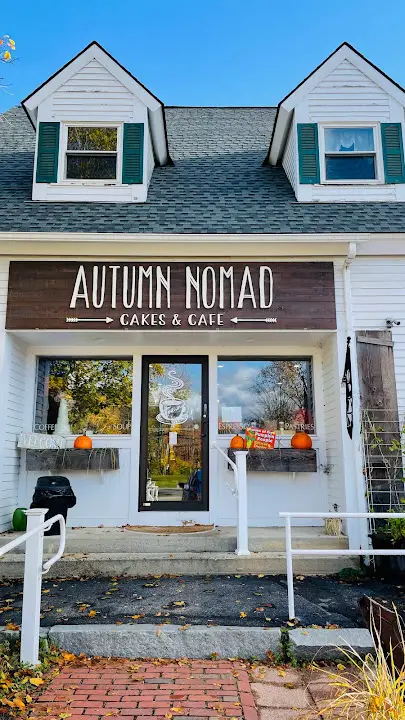 Autumn Nomad Cafe