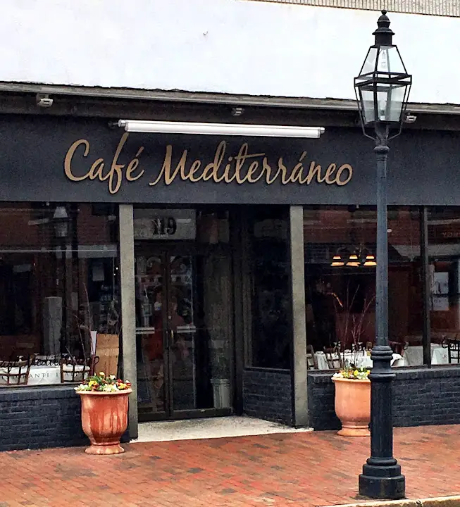 Cafe Mediterraneo