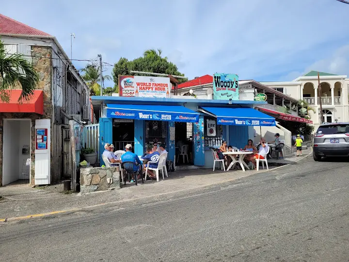 Woody's Seafood Saloon