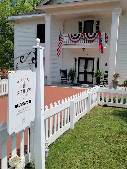 Miss Mary Bobo's Restaurant