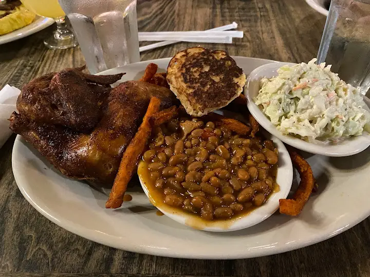 Puckett's Grocery & Restaurant - Downtown Murfreesboro