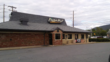 Company logo of Pizza Hut