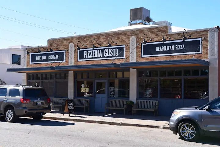 Pizzeria Gusto