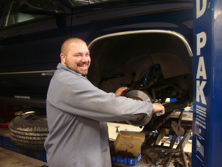 Auto Repair Davenport - Dale's Service Center