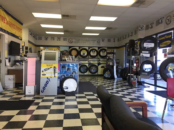 Moore's Tire & Service Center