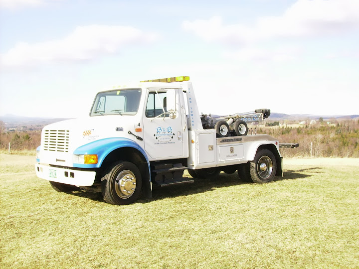 B&B Towing and Recovery / Truck Repair and Tire Center