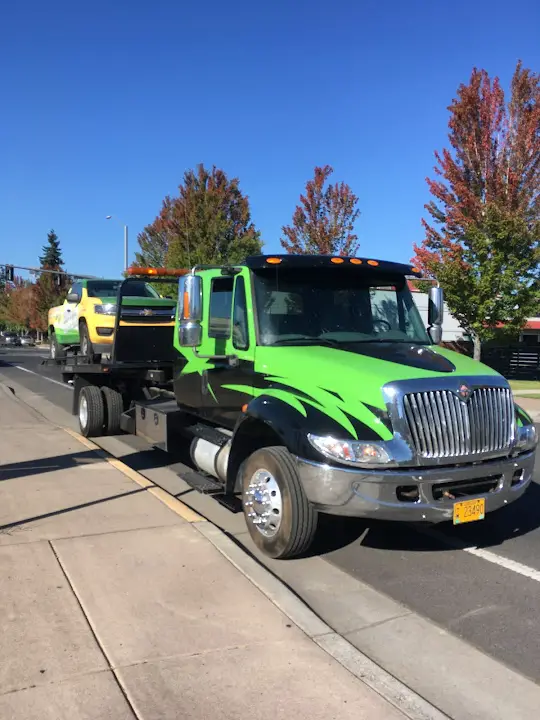 Oscar's Auto Repair & Towing