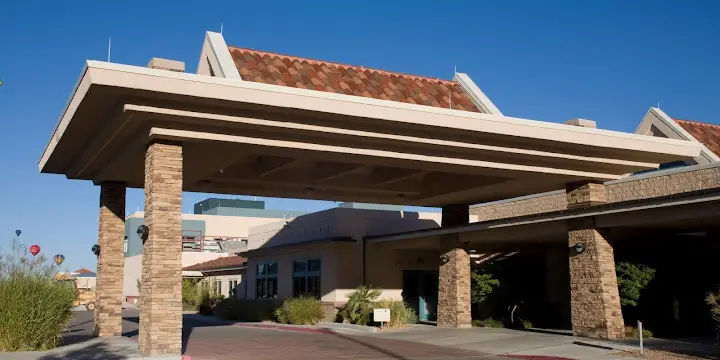 New Mexico Cancer Center