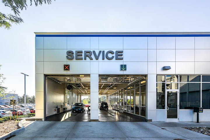 Subaru Service Center