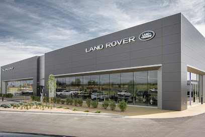 Company logo of Land Rover Flatirons