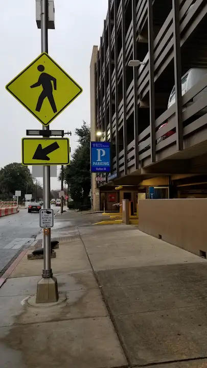 Baptist Medical Center Parking Garage