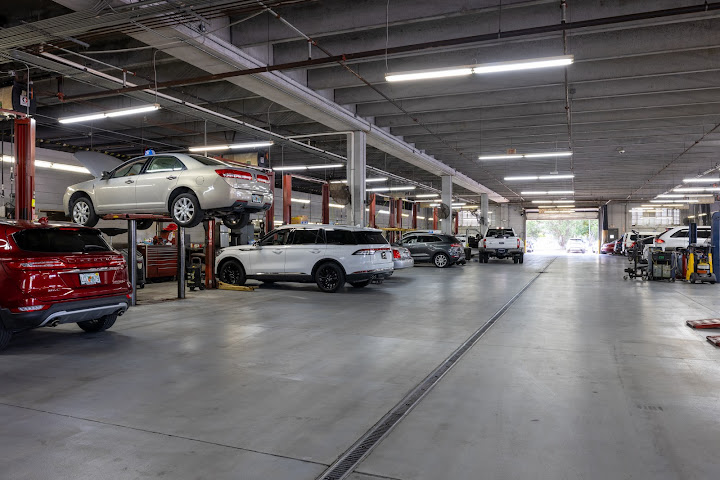 AutoNation Lincoln Clearwater Service Center