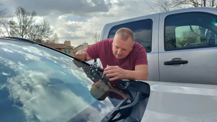 Daves Windshield Repair