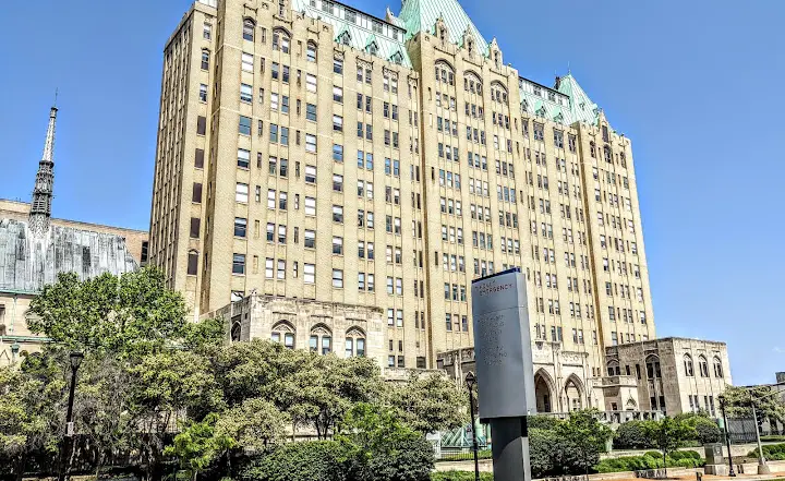 St. Louis University Hospital: Endocrinology Department