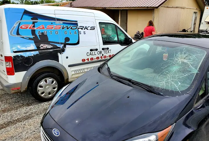 Glass Works Auto Glass of Tulsa Windshield Replacement