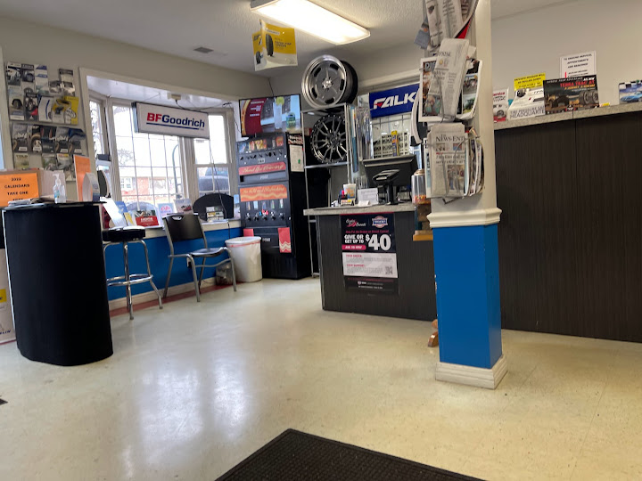 Wayne's Tire Center