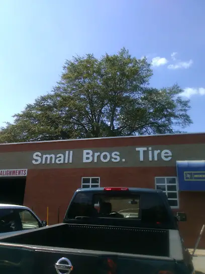 Company logo of Small Bros. Tire