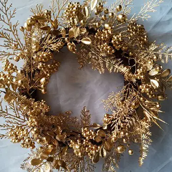 artificial wreath